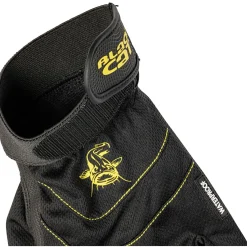 Best Black Cat Waterproof Glove Unisex (Black)