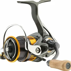Discount Daiwa 22 Silver Creek X LT 2500 S-XH