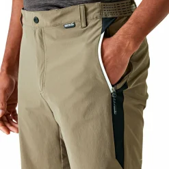 Regatta Outdoor- & Angelshorts & Cargoshorts<Mountain II Wandershorts Herren (Treetop/Black)