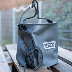 Discount Zeck Folding Bucket & Rope